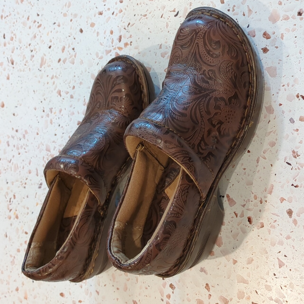 b.o.c. | Brown Tooled Leather Look Slip-ons Clogs Arch Support  Shoes | 7.5